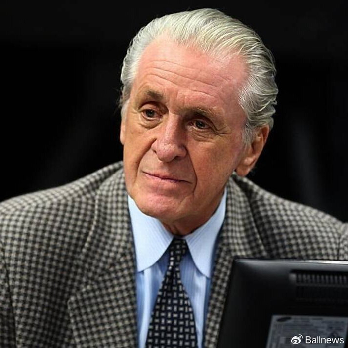 莱利力挺阿德巴约83分表现：质疑的人都是在胡扯，为了博眼球和骗流量|运动员发声|帕特-莱利|巴姆·阿德巴约|迈阿密热火队|巴姆-阿德巴约_新浪体育_新浪新闻